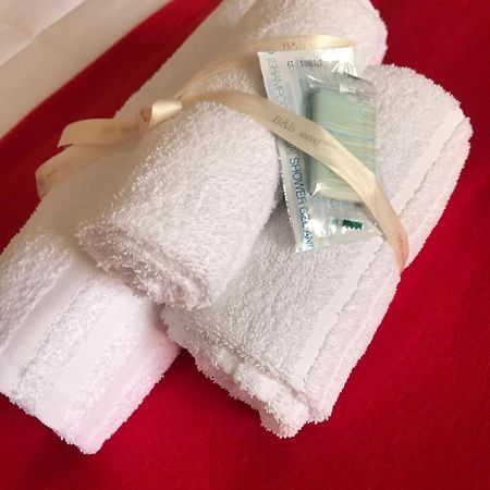B&B Mo•Si Massa d'Albe 外观 照片
