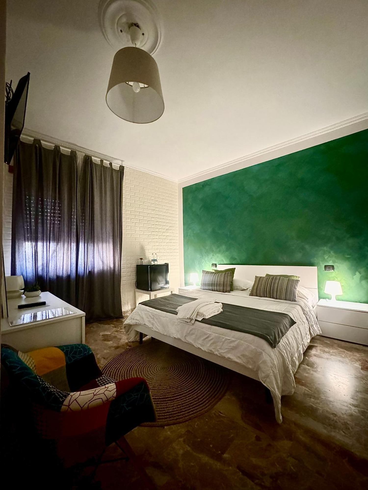 B&B Mo•Si Massa d'Albe 外观 照片