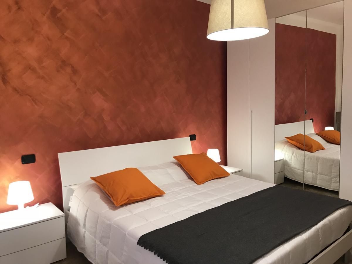 B&B Mo•Si Massa d'Albe 外观 照片