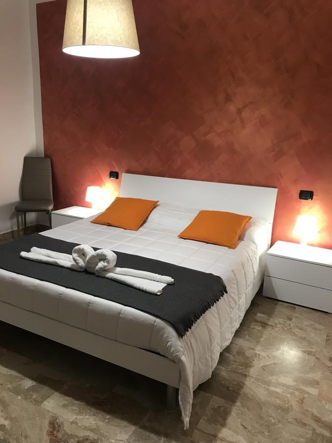 B&B Mo•Si Massa d'Albe 外观 照片
