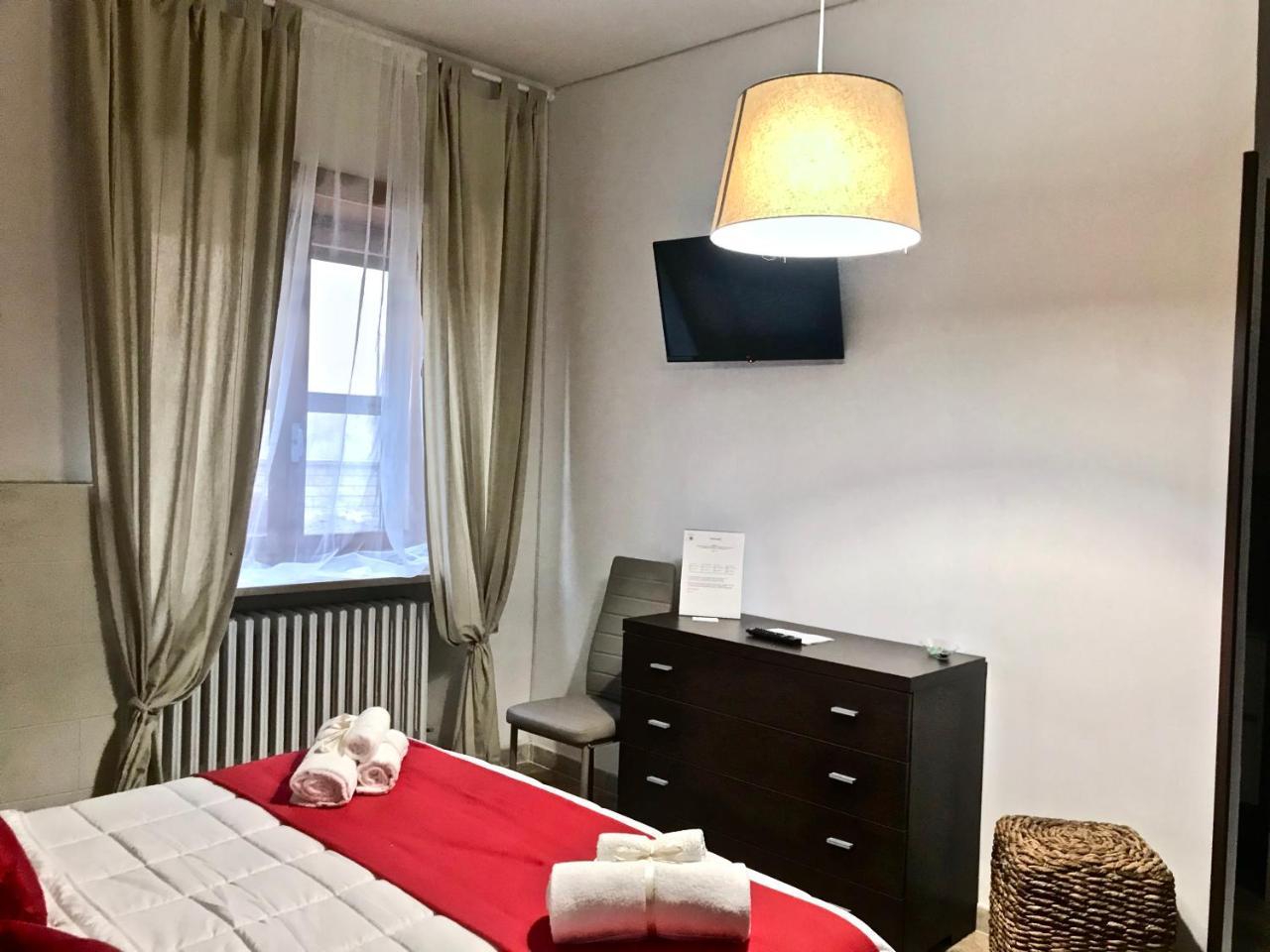B&B Mo•Si Massa d'Albe 外观 照片