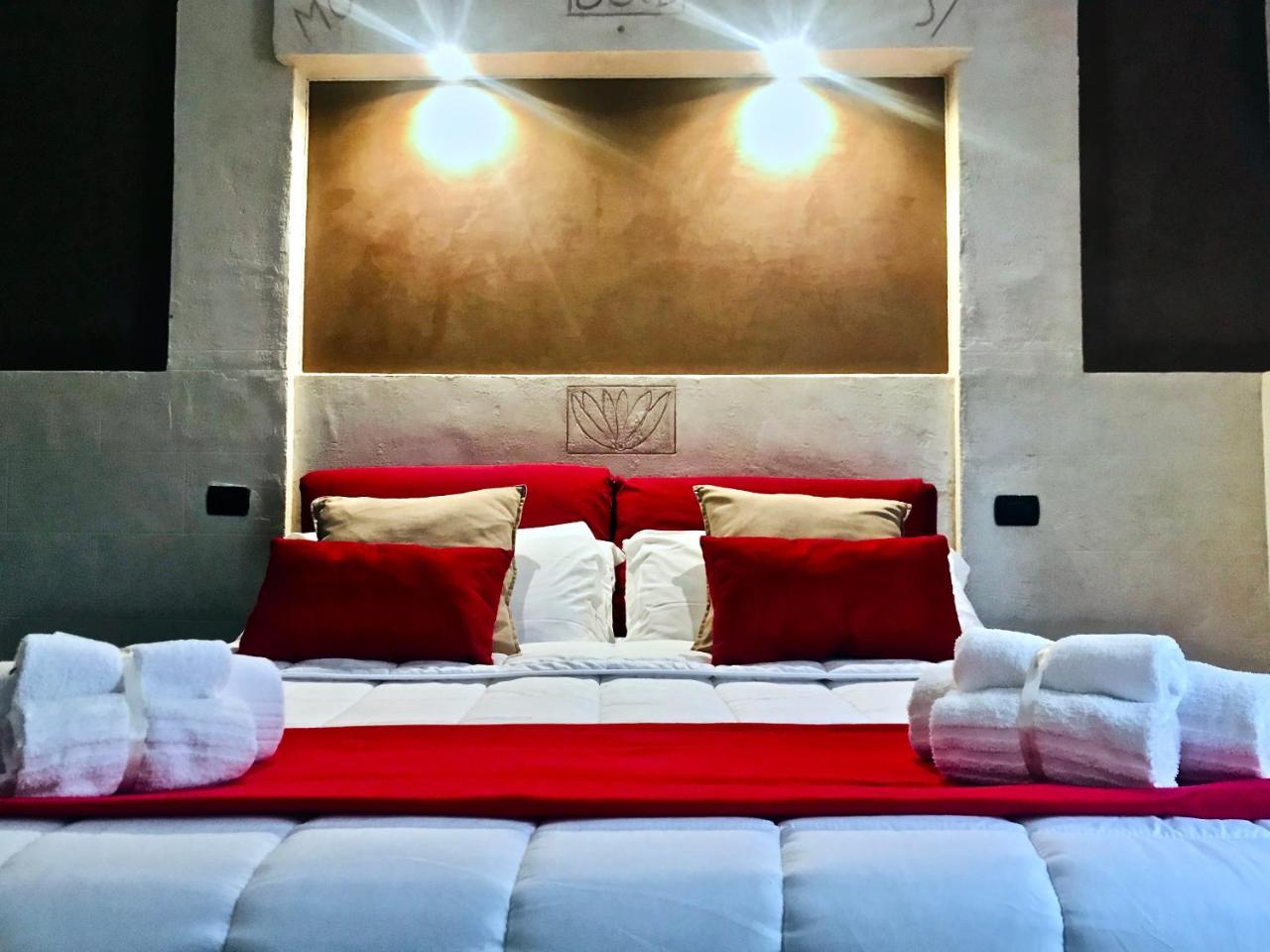 B&B Mo•Si Massa d'Albe 外观 照片